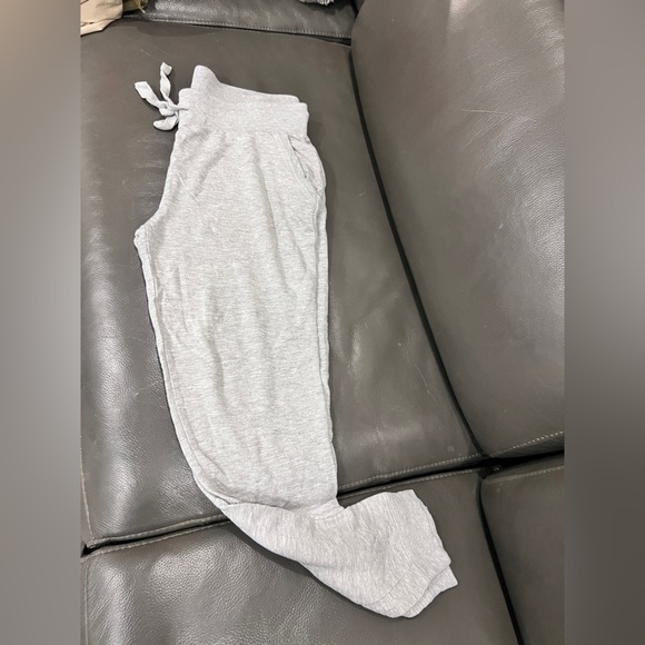 Z Supply Gray Sweatpants - Picture 1 of 2